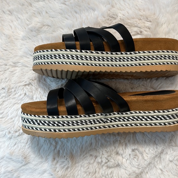 Bamboo shoes - Picture 4 of 6